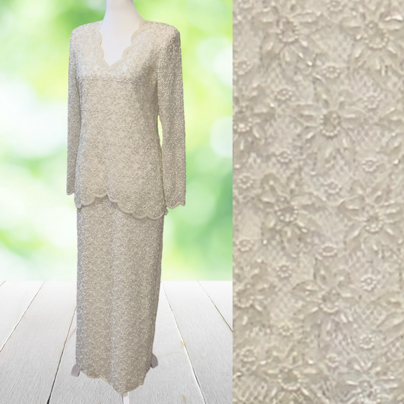 Laurence Kazar Dresses & Skirts - Vintage 80s LAURENCE KAZAR Hand Beaded Lace Maxi Sheath Gown White Size S Bridal